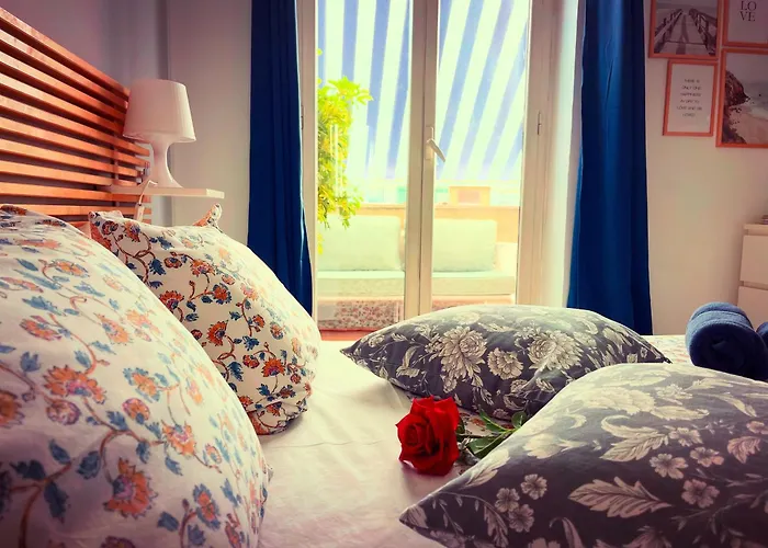 Romantic Vatican Apartment